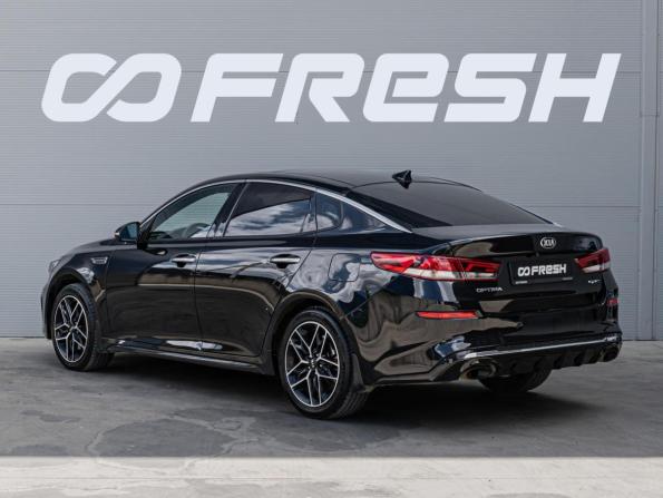 Kia Optima IV Рестайлинг с пробегом 2018 года, цена 2 250 000 рублей, 100846 км, седан, Автокод Объявления