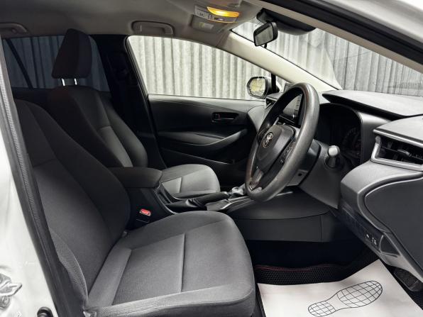 Toyota Corolla XII (E210) с пробегом 2020 года, цена 1 800 000 рублей, 137723 км, универсал, Автокод Объявления