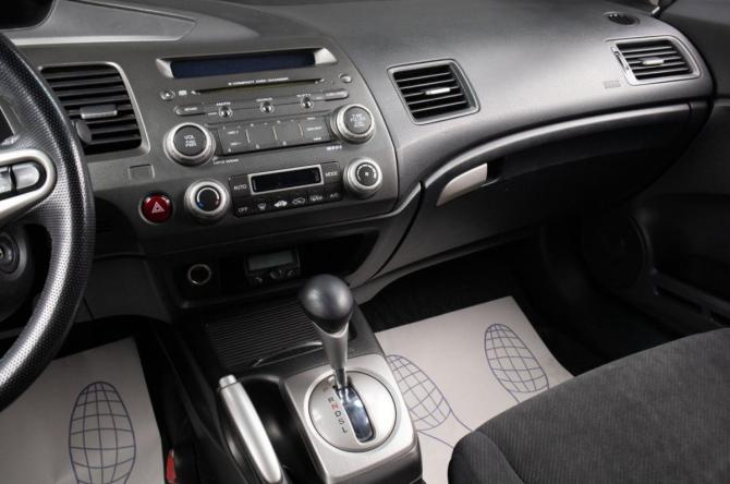 Honda Civic VIII с пробегом 2009 года, цена 779 000 рублей, 111500 км, седан, Автокод Объявления