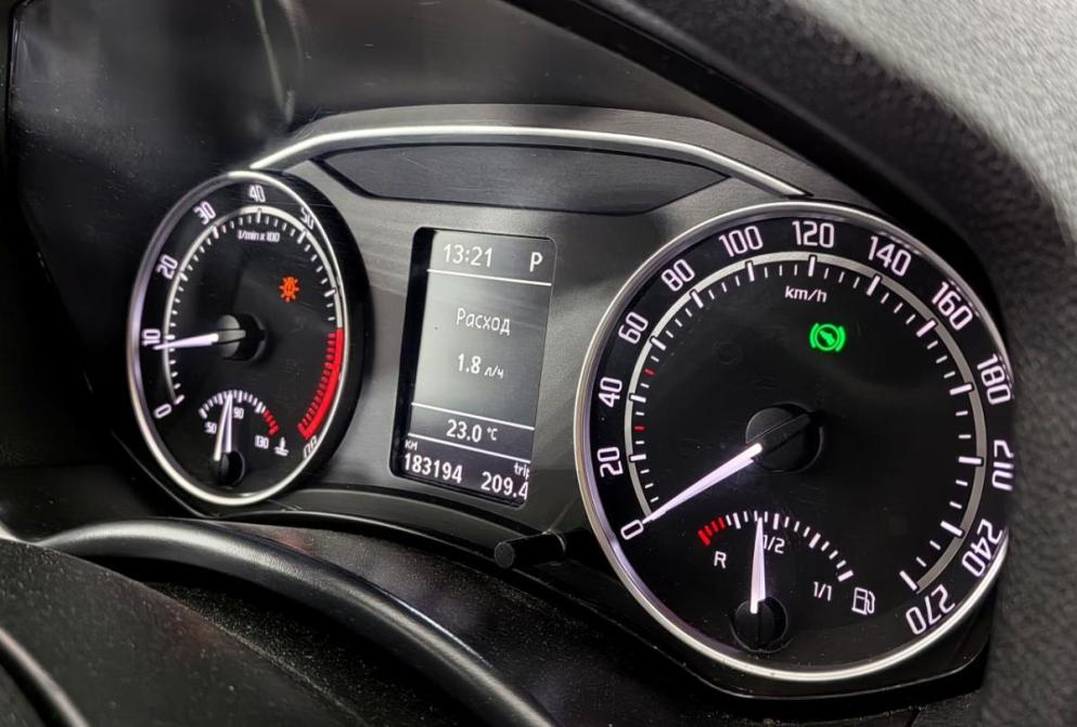 Skoda Octavia RS II Рестайлинг Волгоград  - изображение 15