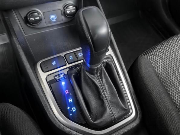 Hyundai Creta I Рестайлинг с пробегом 2021 года, цена 2 222 000 рублей, 60702 км, внедорожник, Автокод Объявления