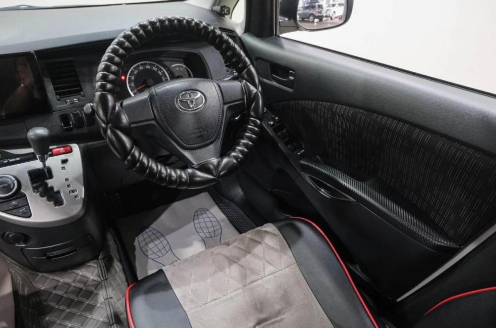 Toyota ISis I Рестайлинг Новокузнецк  - изображение 18