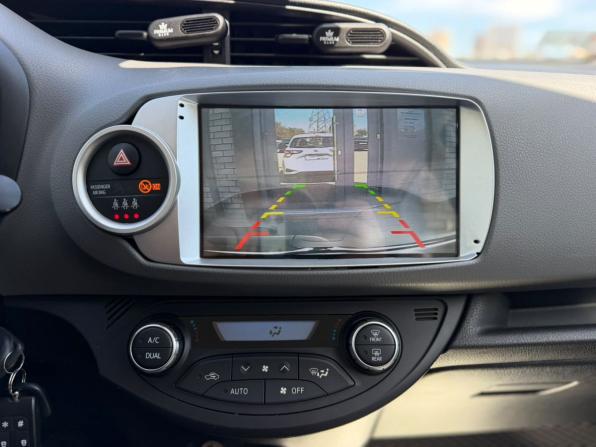 Toyota Yaris III Рестайлинг 2 с пробегом 2019 года, цена 1 650 000 рублей, 74462 км, хэтчбек, Автокод Объявления