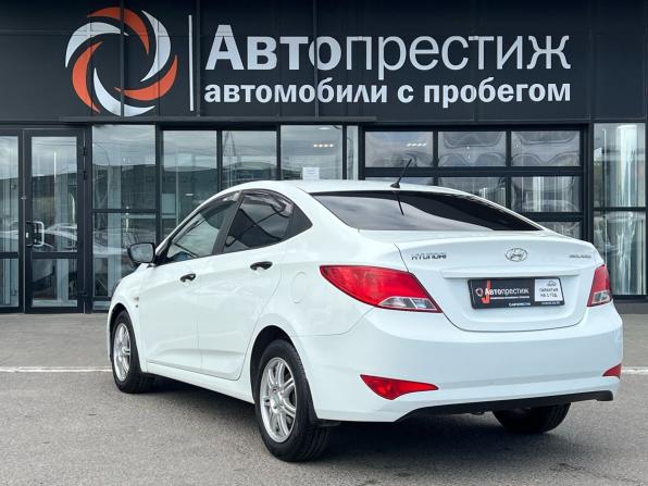 Hyundai Solaris I Рестайлинг с пробегом 2015 года, цена 1 150 000 рублей, 92267 км, седан, Автокод Объявления