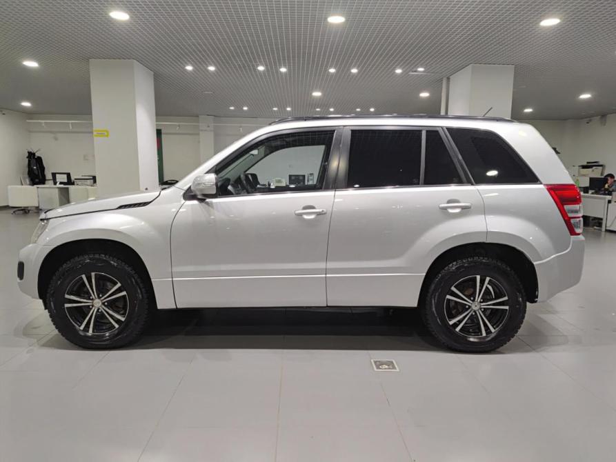 Suzuki Grand Vitara II Рестайлинг 2 Казань  - изображение 10