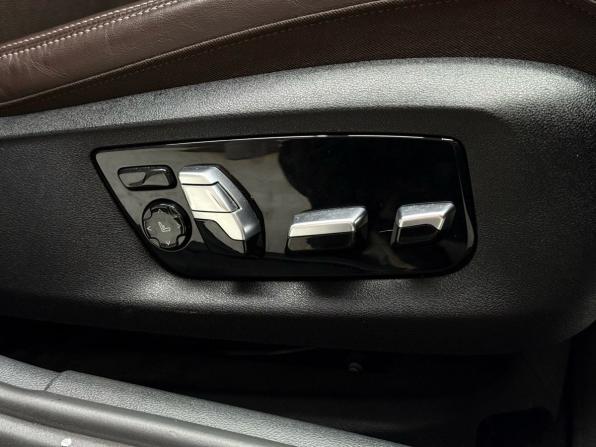 BMW 5 серии VII (G30/G31/G38) с пробегом 2020 года, цена 3 939 000 рублей, 96000 км, седан, Автокод Объявления