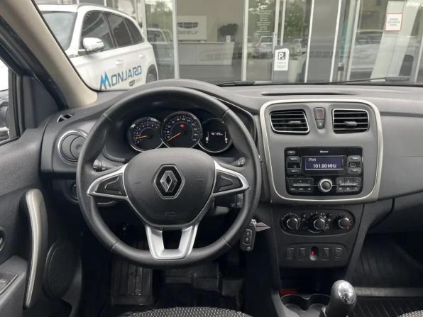 Renault Logan II Рестайлинг с пробегом 2020 года, цена 1 200 000 рублей, 46734 км, седан, Автокод Объявления