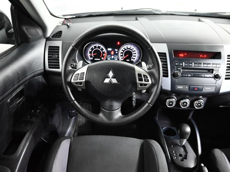 Mitsubishi Outlander II Рестайлинг Екатеринбург  - изображение 12