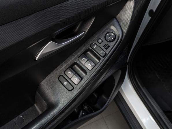 Hyundai Creta II с пробегом 2021 года, цена 2 475 000 рублей, 98738 км, внедорожник, Автокод Объявления