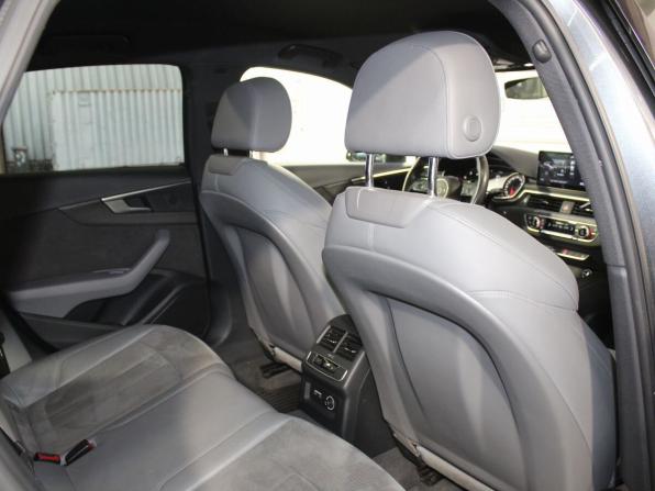Audi A4 V (B9) с пробегом 2019 года, цена 2 779 000 рублей, 126194 км, седан, Автокод Объявления