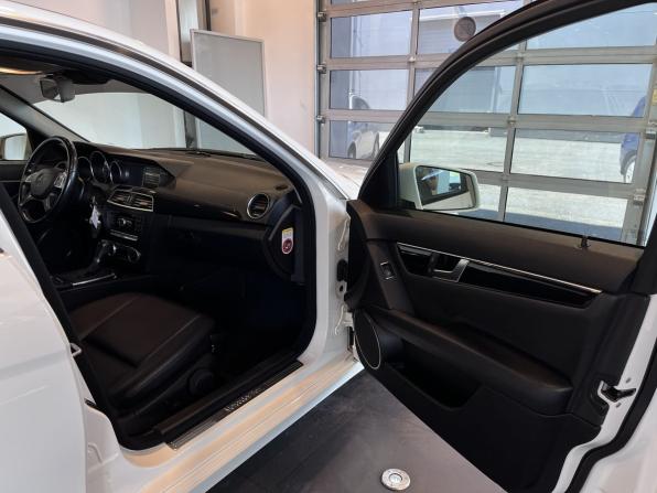 Mercedes-Benz C-Класс III (W204) Рестайлинг с пробегом 2011 года, цена 1 500 000 рублей, 142550 км, седан, Автокод Объявления