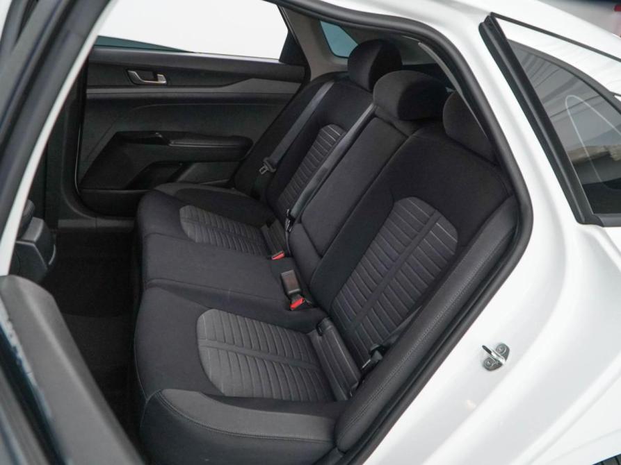 Kia K5 III Москва  - изображение 9
