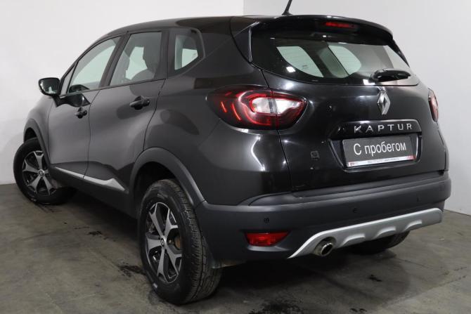 Renault Kaptur I Рестайлинг с пробегом 2020 года, цена 1 649 000 рублей, 54000 км, внедорожник, Автокод Объявления