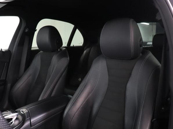 Mercedes-Benz E-Класс V (W213 S213 C238) с пробегом 2019 года, цена 2 899 900 рублей, 123726 км, седан, Автокод Объявления