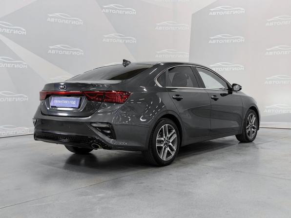 Kia K3 II Рестайлинг с пробегом 2021 года, цена 2 150 000 рублей, 61900 км, седан, Автокод Объявления