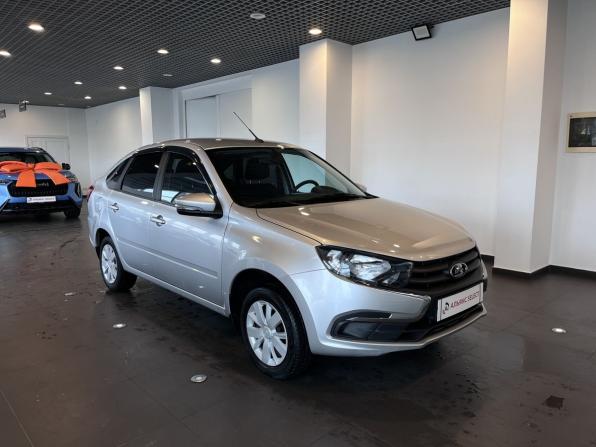 Lada (ВАЗ) Granta I Рестайлинг с пробегом 2023 года, цена 1 000 000 рублей, 26378 км, лифтбек, Автокод Объявления