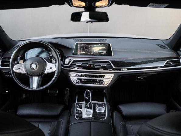 BMW 7 серии VI (G11/G12) Рестайлинг с пробегом 2020 года, цена 6 250 000 рублей, 76277 км, седан, Автокод Объявления