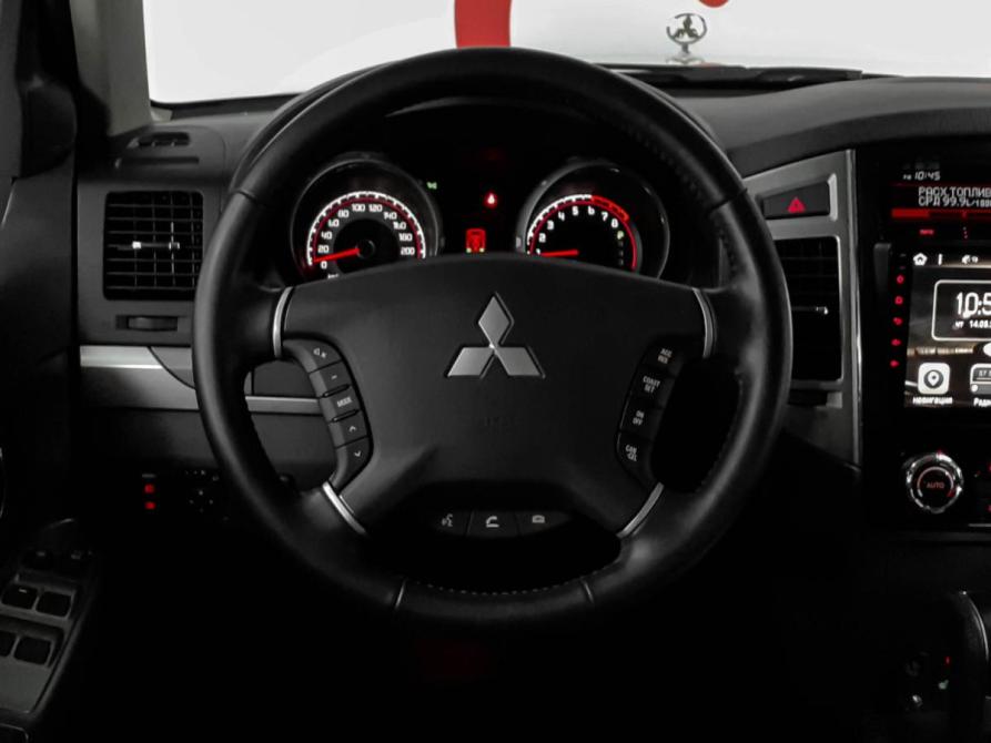Mitsubishi Pajero IV Рестайлинг 2 Москва  - изображение 11
