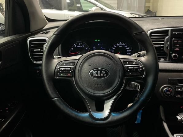 Kia Sportage IV с пробегом 2018 года, цена 1 995 000 рублей, 139155 км, внедорожник, Автокод Объявления