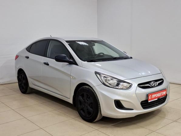 Hyundai Solaris I с пробегом 2013 года, цена 755 000 рублей, 136238 км, седан, Автокод Объявления
