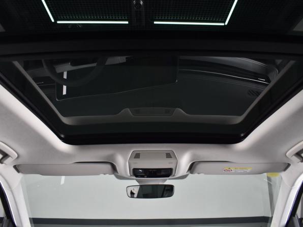 Volkswagen Tavendor I с пробегом 2026 года, цена 5 400 995 рублей, 42 км, внедорожник, Автокод Объявления