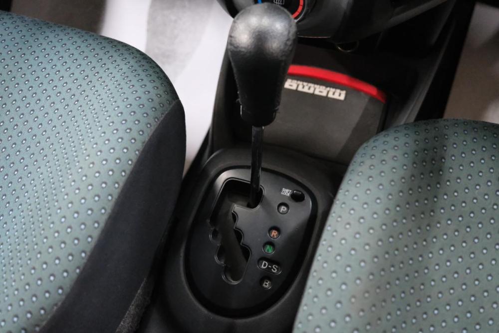 Toyota Vitz II (XP90) Омск  - изображение 15