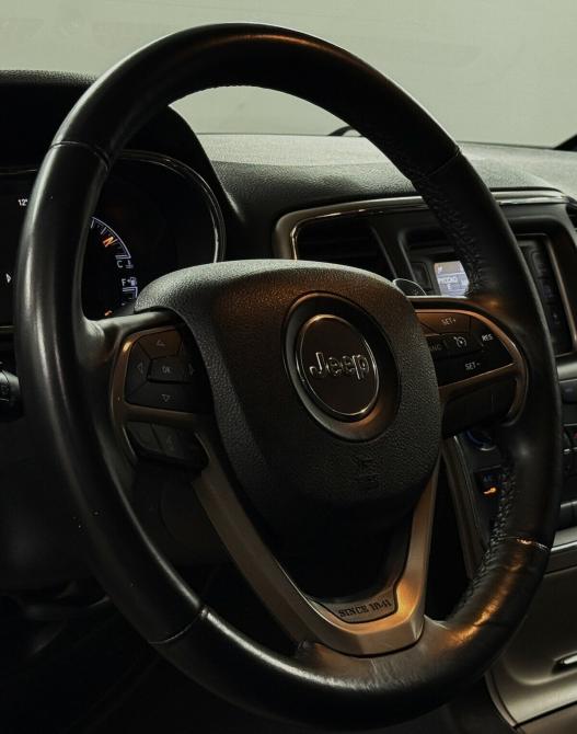 Jeep Grand Cherokee IV (WK2) Рестайлинг Москва  - изображение 12