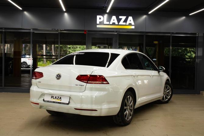 Volkswagen Passat B8 с пробегом 2016 года, цена 1 549 000 рублей, 191230 км, седан, Автокод Объявления