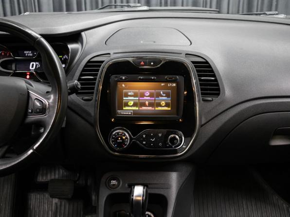 Renault Kaptur I с пробегом 2019 года, цена 1 198 000 рублей, 166594 км, внедорожник, Автокод Объявления