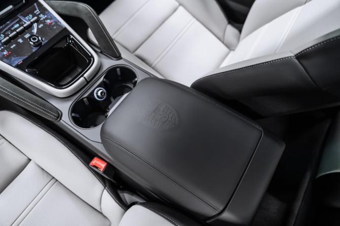 Новый Porsche Cayenne III Рестайлинг 2026 года, цена 24 490 000 рублей, внедорожник, Автокод Объявления
