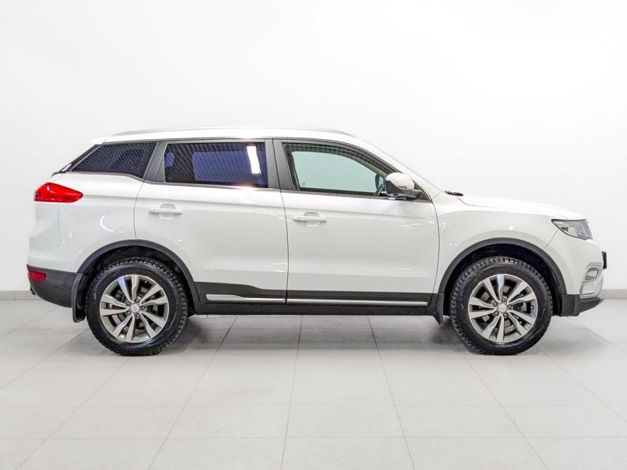 Geely Atlas I Санкт-Петербург  - изображение 4