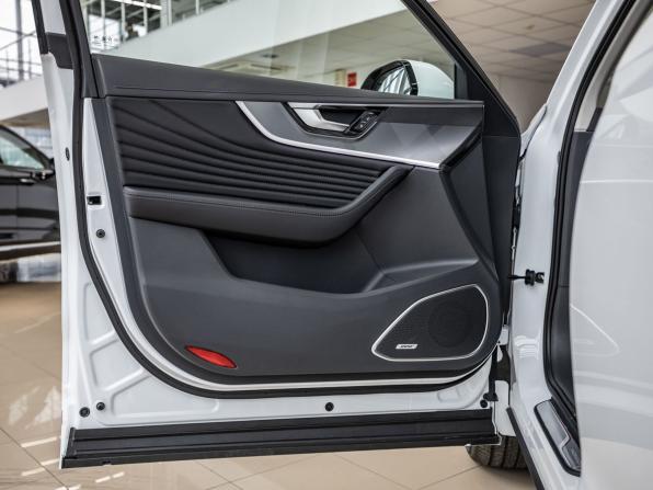 Hongqi HS5 I Рестайлинг с пробегом 2025 года, цена 4 360 000 рублей, 9 км, внедорожник, Автокод Объявления