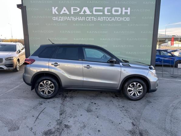 Suzuki Vitara II Рестайлинг с пробегом 2021 года, цена 1 880 000 рублей, 27658 км, внедорожник, Автокод Объявления