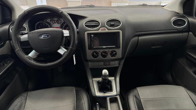 Ford Focus II Рестайлинг с пробегом 2008 года, цена 290 000 рублей, 373833 км, хэтчбек, Автокод Объявления