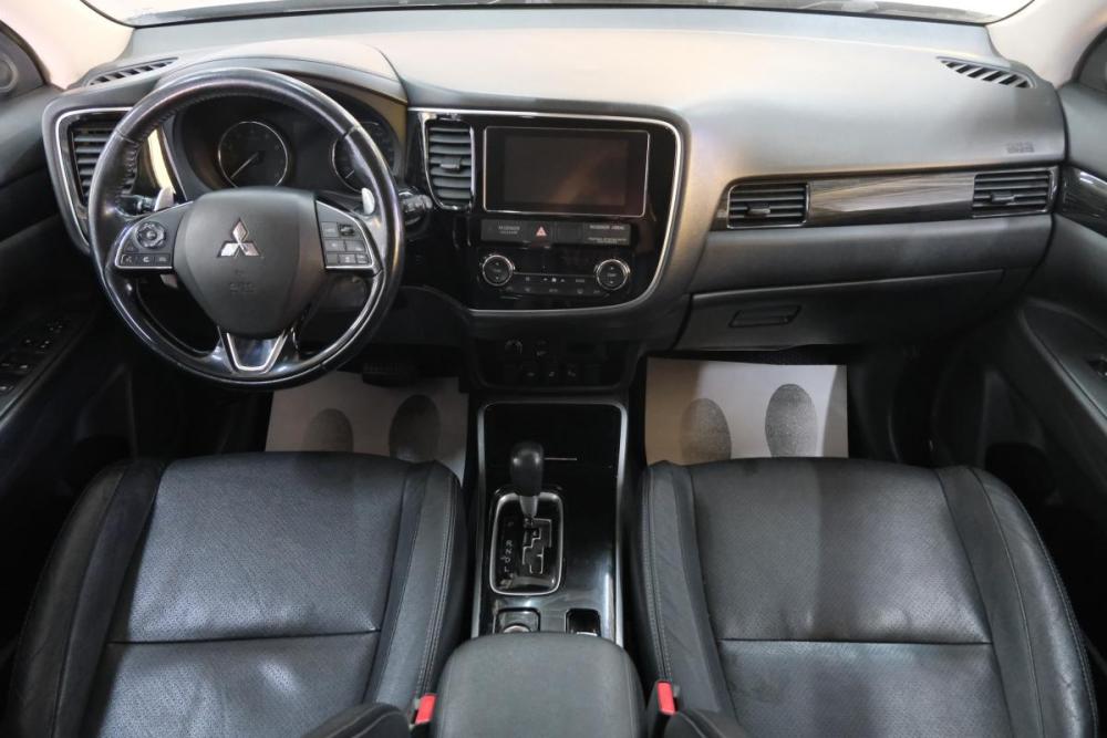 Mitsubishi Outlander III Рестайлинг 2 Омск  - изображение 15