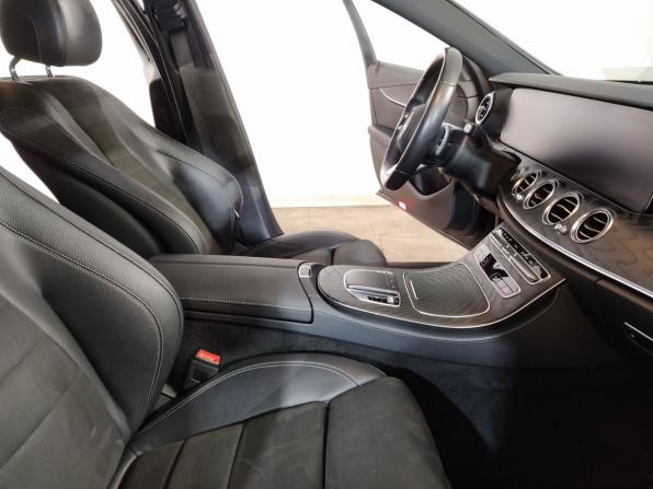 Mercedes-Benz E-Класс V (W213 S213 C238) Рестайлинг с пробегом 2020 года, цена 4 053 000 рублей, 85130 км, седан, Автокод Объявления