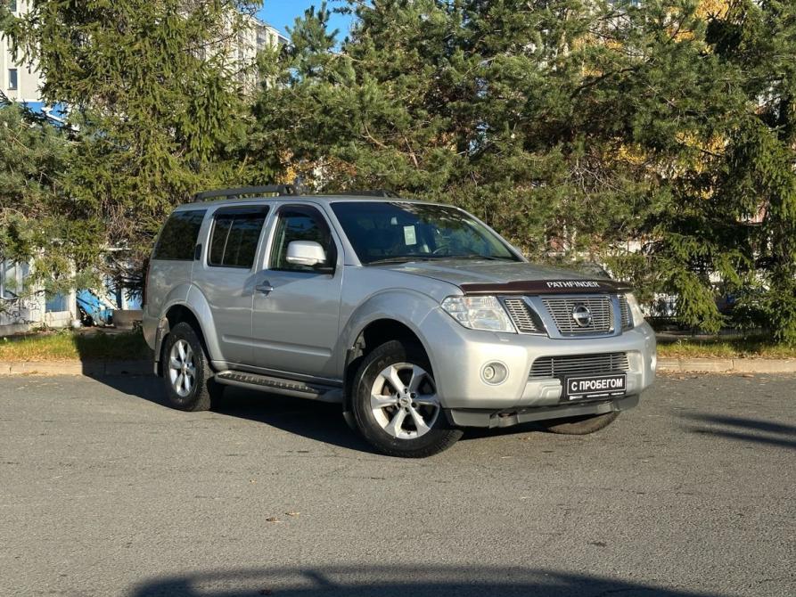 Nissan Pathfinder III Рестайлинг Санкт-Петербург  - изображение 4