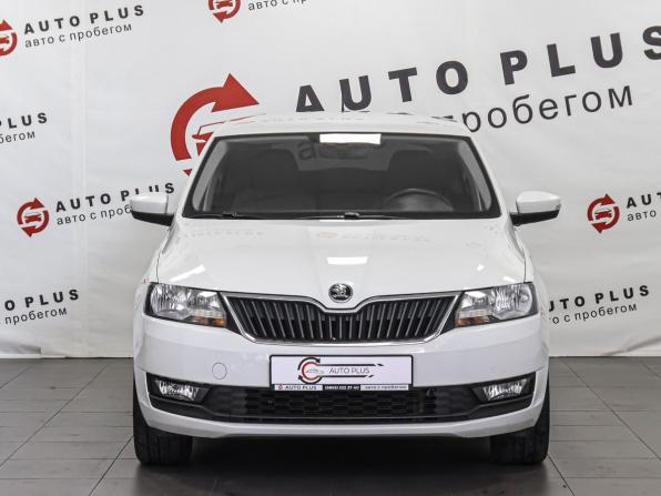 Skoda Rapid I с пробегом 2017 года, цена 989 000 рублей, 124740 км, лифтбек, Автокод Объявления