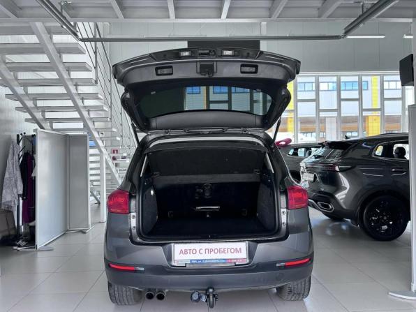 Volkswagen Tiguan I Рестайлинг с пробегом 2018 года, цена 2 238 000 рублей, 240200 км, внедорожник, Автокод Объявления