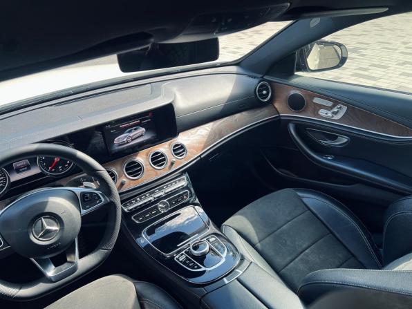 Mercedes-Benz E-Класс V (W213 S213 C238) с пробегом 2017 года, цена 2 950 000 рублей, 107832 км, седан, Автокод Объявления