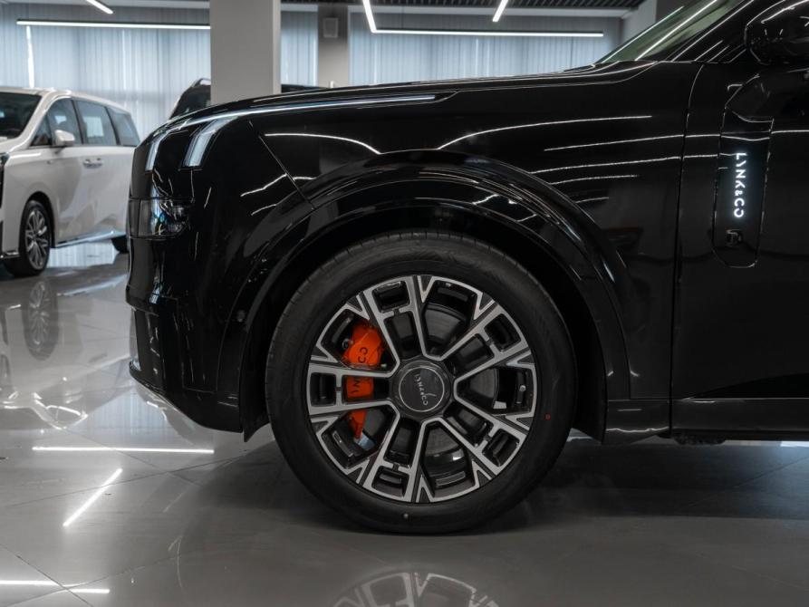 Lynk &amp; Co 900 Москва  - изображение 42