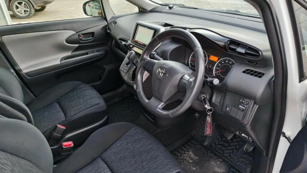 Toyota Wish II Астрахань  - изображение 12