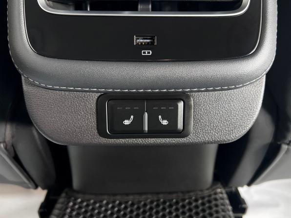 Chery Arrizo 8 с пробегом 2024 года, цена 2 245 000 рублей, 6805 км, седан, Автокод Объявления