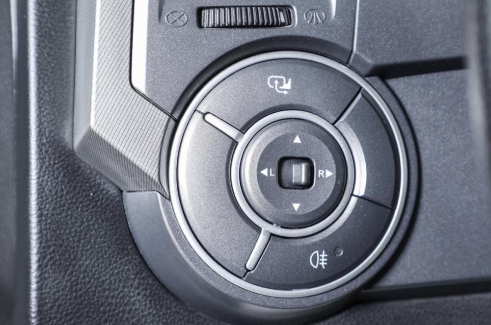 SsangYong Kyron I Рестайлинг Новосибирск  - изображение 15