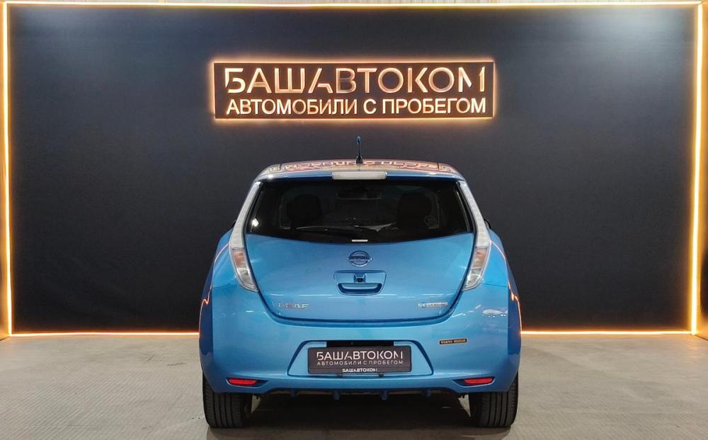 Nissan Leaf I (ZE0/AZE0) Уфа  - изображение 6