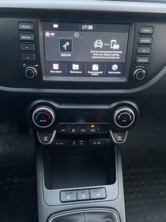 Kia Rio IV с пробегом 2018 года, цена 1 355 000 рублей, 51220 км, седан, Автокод Объявления