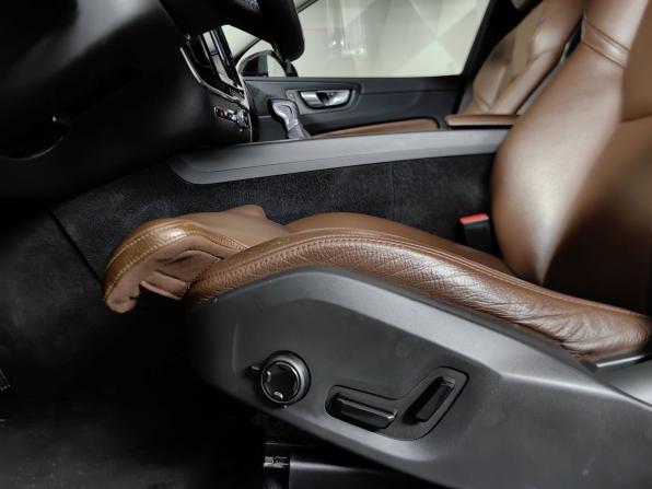 Volvo XC60 II с пробегом 2019 года, цена 3 695 000 рублей, 98775 км, внедорожник, Автокод Объявления