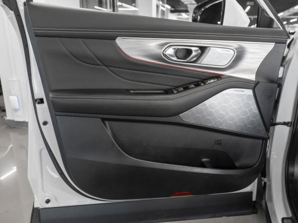 GAC GS8 II с пробегом 2023 года, цена 3 545 000 рублей, 29222 км, внедорожник, Автокод Объявления