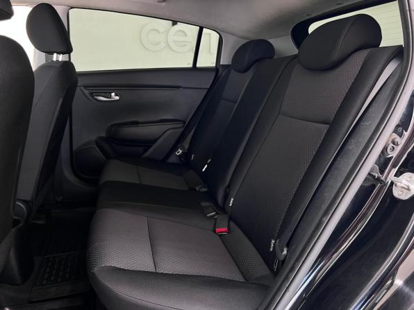 Kia Rio IV Рестайлинг с пробегом 2021 года, цена 1 600 000 рублей, 54726 км, хэтчбек, Автокод Объявления