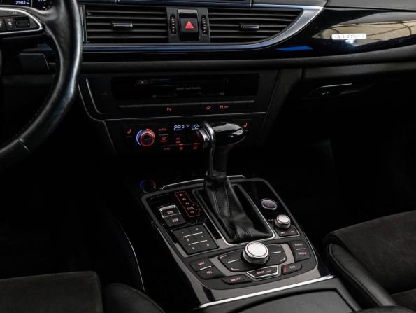 Audi A6 allroad III (C7) с пробегом 2013 года, цена 1 399 000 рублей, 419259 км, универсал, Автокод Объявления